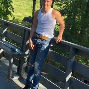 Meet your Posher, Julius